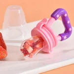 4pcs Baby Feeding Set, Baby Bottle with Suction Base Rice Cereal Bottle, Vegetable & Fruit Feeder, Two Mesh Bags (S L） - Image 4