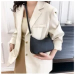 Fashionable and Trendy Solid-Color Handbag, Simple and New Small Square Bag, Stylish and High-Quality Single-Shoulder Armpit Bag - Image 3