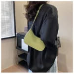 Fashionable and Trendy Solid-Color Handbag, Simple and New Small Square Bag, Stylish and High-Quality Single-Shoulder Armpit Bag - Image 5
