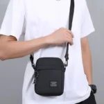 Men's bag, available in single shoulder or cross-body design, suitable for daily use during school. Made of nylon material. - Image 6