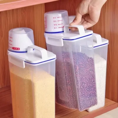 rice storage container 2kg with measuring cup and lid