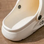 Women's Men's Slippers Summer Anti-Slip Couple Hollow Covered Toe Indoor Outdoor Casual Thick Bottom Sandals for Home Adults - Image 3