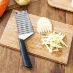 Stainless Steel Crinkle Cutter 2-in-1 Wavy Vegetable Slicer - Image 3